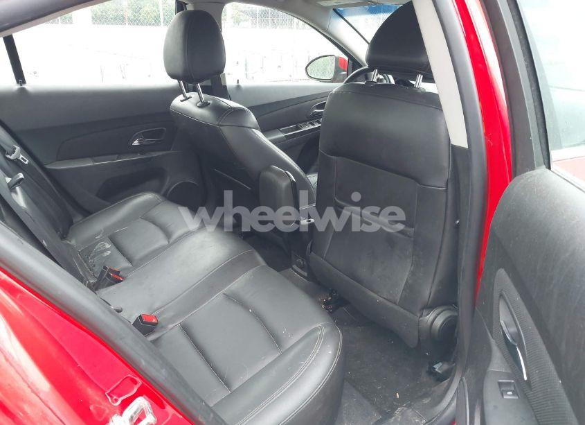 Photo 8 of 2015 Chevrolet Cruze 2LT AUTO (VIN 1G1PE5SB3F7275480)