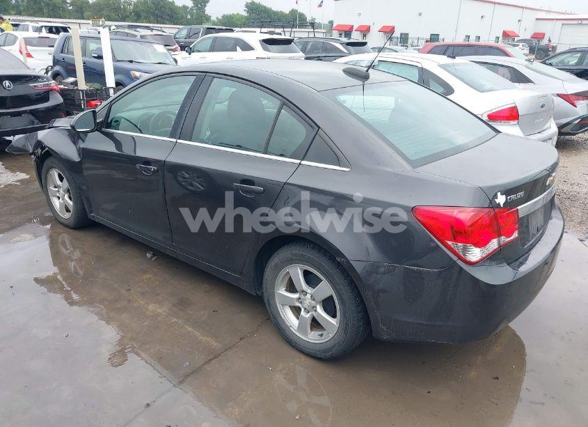 Photo 3 of 2016 Chevrolet Cruze LIMITED 1LT AUTO (VIN 1G1PE5SB3G7107050)