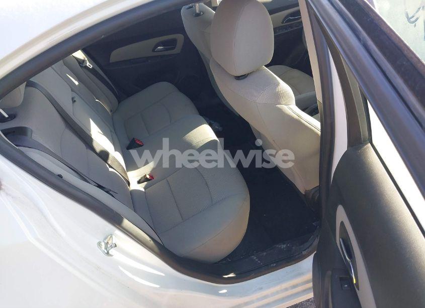 Photo 8 of 2016 Chevrolet Cruze LIMITED 1LT AUTO (VIN 1G1PE5SB3G7145815)