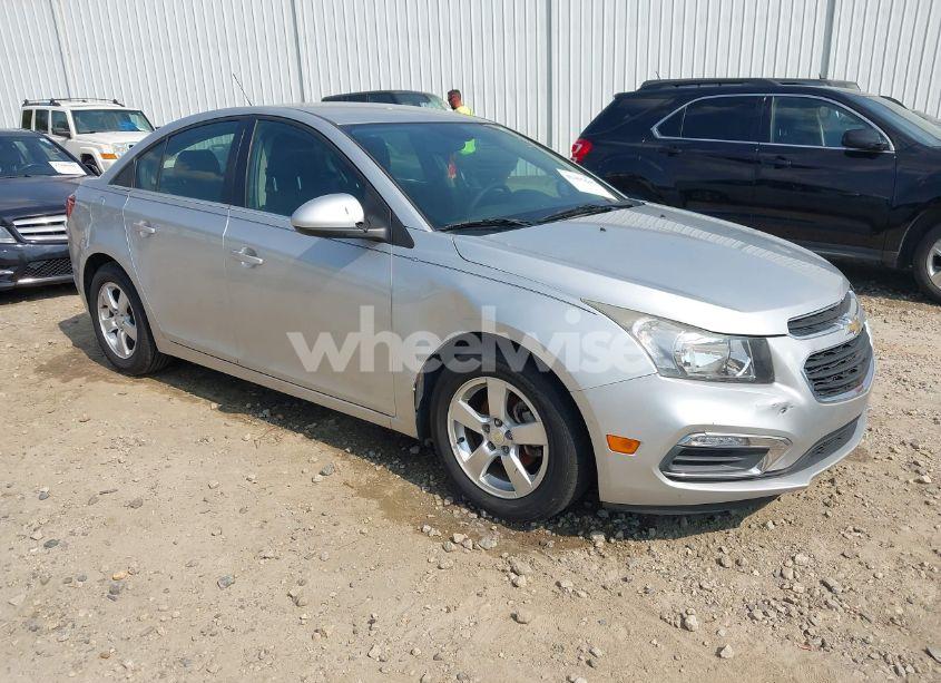 2016 Chevrolet Cruze LIMITED 1LT AUTO (VIN 1G1PE5SB3G7151811) main photo