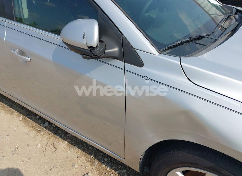 Photo 6 of 2016 Chevrolet Cruze LIMITED 1LT AUTO (VIN 1G1PE5SB3G7151811)