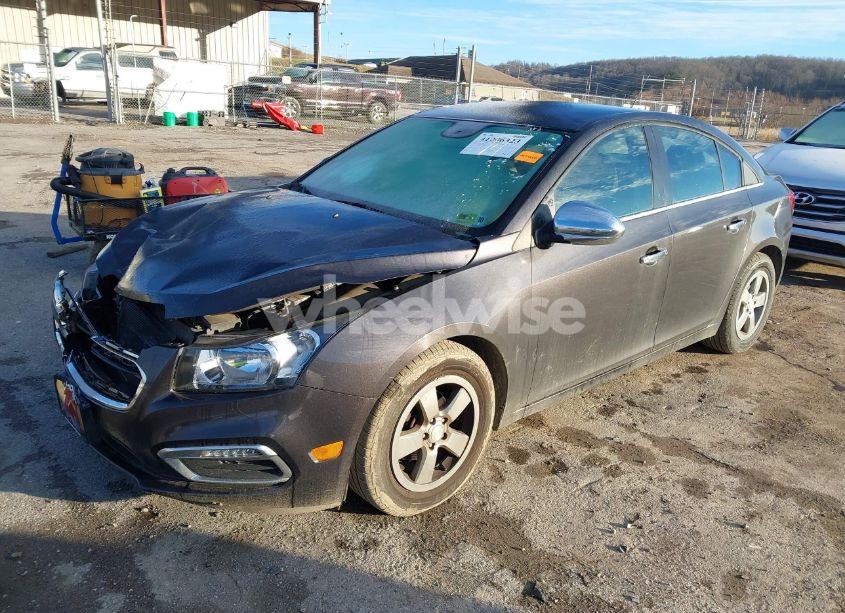 Photo 2 of 2016 Chevrolet Cruze LIMITED 1LT AUTO (VIN 1G1PE5SB3G7176837)