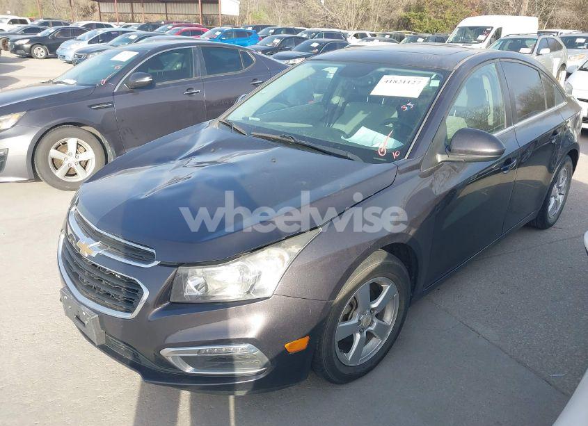 Photo 2 of 2016 Chevrolet Cruze LIMITED 1LT AUTO (VIN 1G1PE5SB3G7180922)