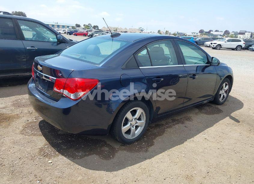 Photo 4 of 2016 Chevrolet Cruze LIMITED 1LT AUTO (VIN 1G1PE5SB3G7186316)