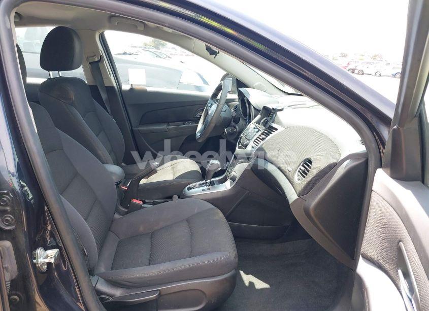 Photo 5 of 2016 Chevrolet Cruze LIMITED 1LT AUTO (VIN 1G1PE5SB3G7186316)