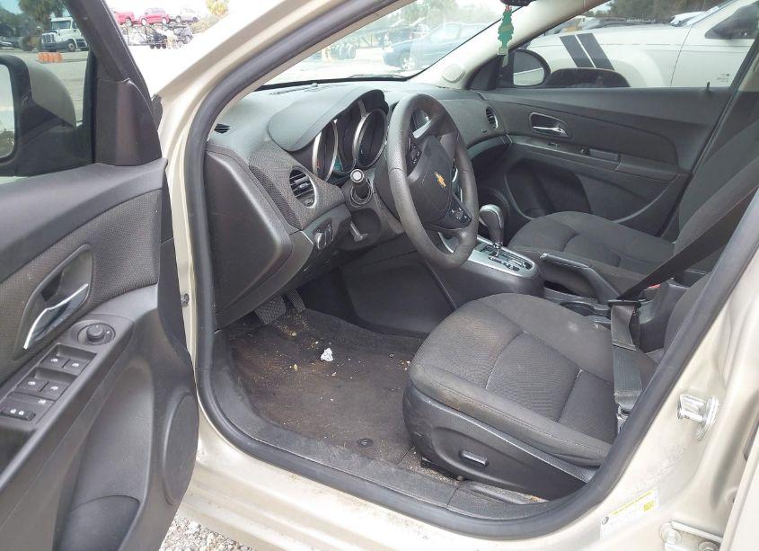 Photo 5 of 2016 Chevrolet Cruze LIMITED 1LT AUTO (VIN 1G1PE5SB3G7197106)