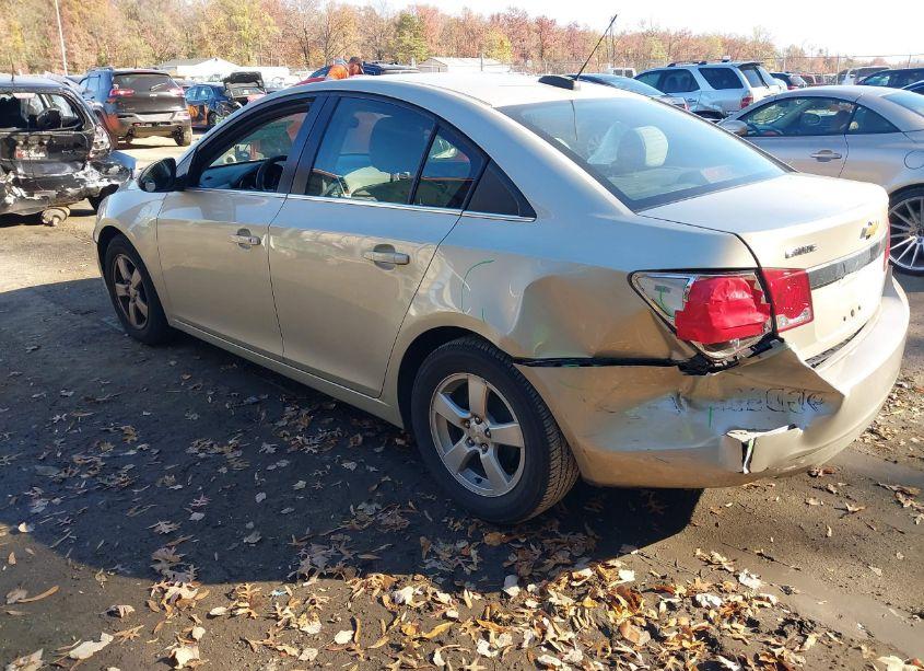 Photo 3 of 2016 Chevrolet Cruze LIMITED 1LT AUTO (VIN 1G1PE5SB3G7211991)