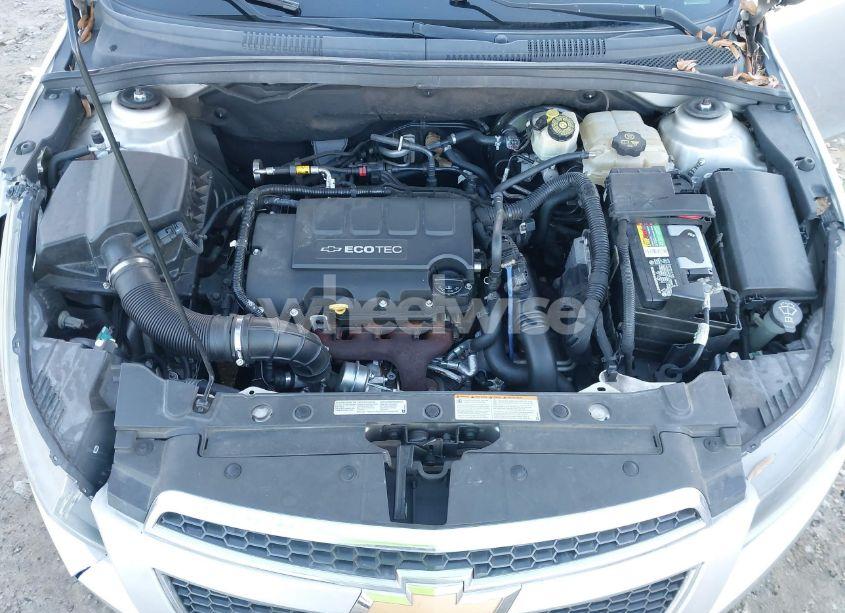 Photo 10 of 2013 Chevrolet Cruze 2LT AUTO (VIN 1G1PE5SB4D7123964)