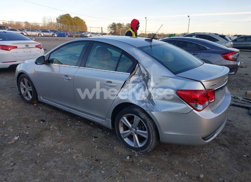Photo 6 of 2013 Chevrolet Cruze 2LT AUTO (VIN 1G1PE5SB4D7123964)