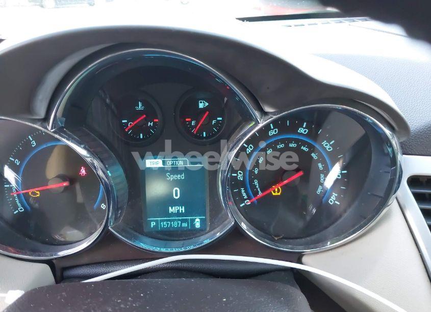 Photo 7 of 2013 Chevrolet Cruze 2LT AUTO (VIN 1G1PE5SB4D7123964)