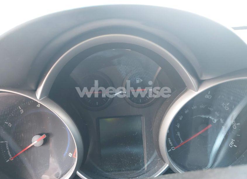 Photo 16 of 2013 Chevrolet Cruze 2LT AUTO (VIN 1G1PE5SB4D7149934)