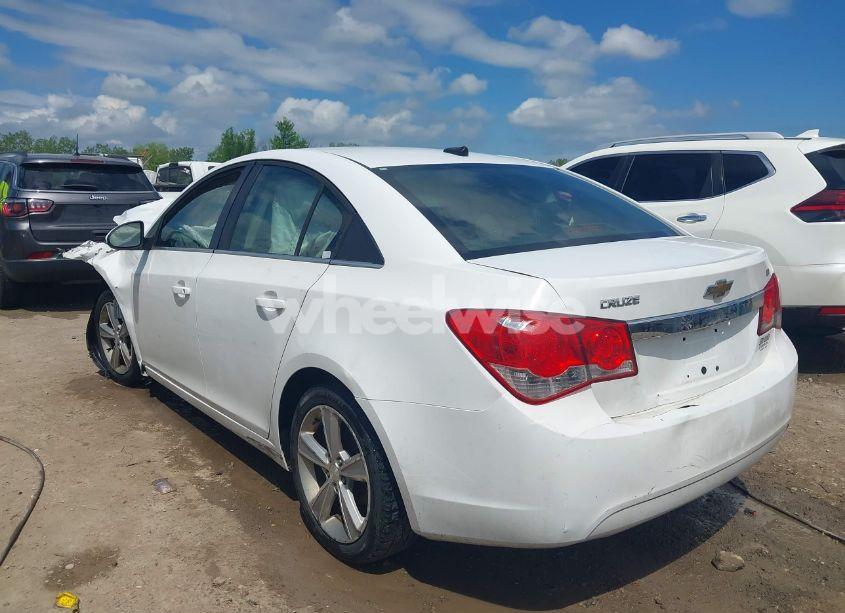 Photo 3 of 2013 Chevrolet Cruze 2LT AUTO (VIN 1G1PE5SB4D7149934)