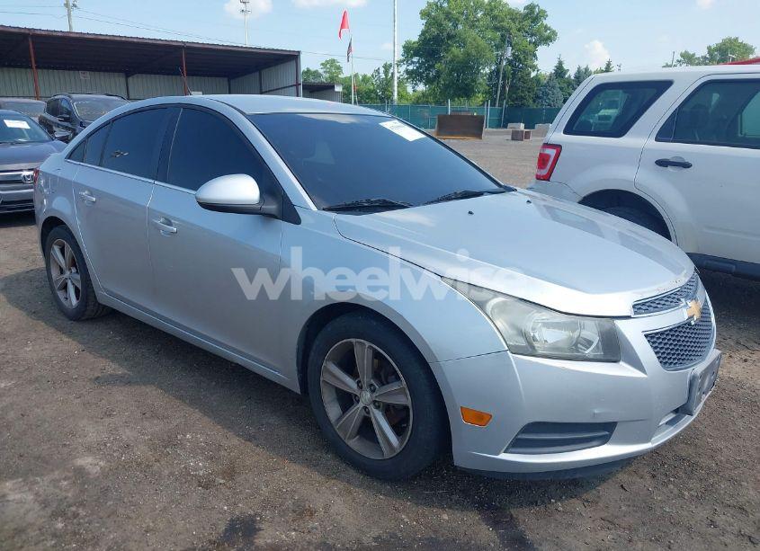 2013 Chevrolet Cruze 2LT AUTO (VIN 1G1PE5SB4D7159105) main photo