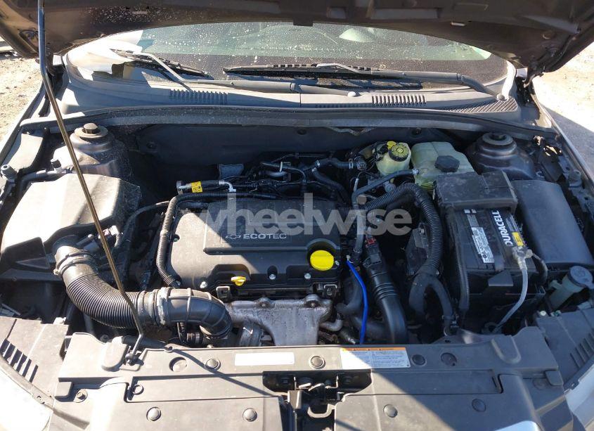 Photo 10 of 2014 Chevrolet Cruze 2LT AUTO (VIN 1G1PE5SB4E7312325)