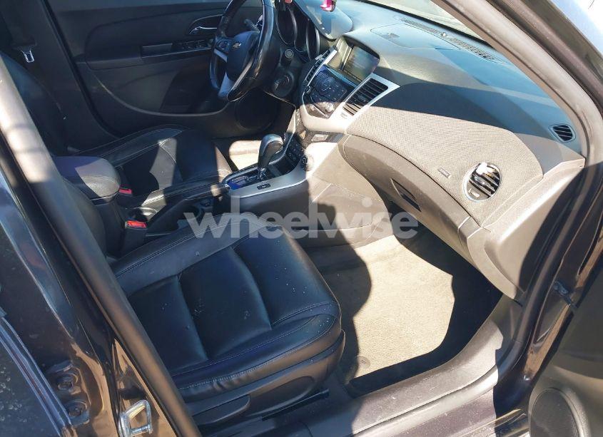 Photo 5 of 2014 Chevrolet Cruze 2LT AUTO (VIN 1G1PE5SB4E7312325)
