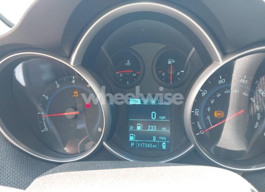 Photo 7 of 2014 Chevrolet Cruze 2LT AUTO (VIN 1G1PE5SB4E7363114)