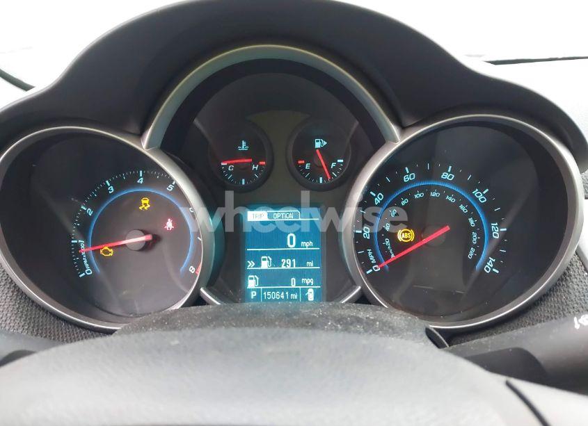 Photo 7 of 2014 Chevrolet Cruze 2LT AUTO (VIN 1G1PE5SB4E7365137)