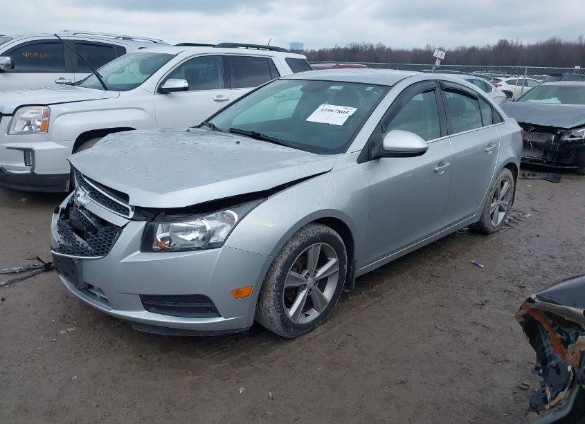 Photo 2 of 2014 Chevrolet Cruze 2LT AUTO (VIN 1G1PE5SB4E7386599)