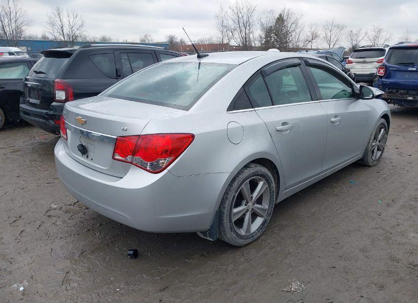 Photo 4 of 2014 Chevrolet Cruze 2LT AUTO (VIN 1G1PE5SB4E7386599)