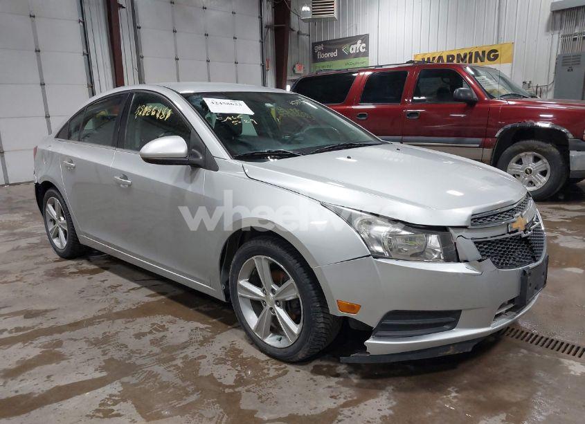 2014 Chevrolet Cruze 2LT AUTO (VIN 1G1PE5SB4E7393620) main photo