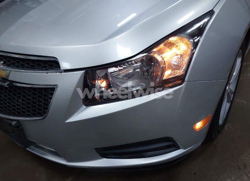 Photo 18 of 2014 Chevrolet Cruze 2LT AUTO (VIN 1G1PE5SB4E7393620)