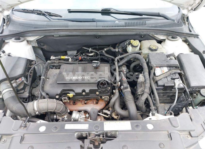 Photo 10 of 2015 Chevrolet Cruze 2LT AUTO (VIN 1G1PE5SB4F7123580)