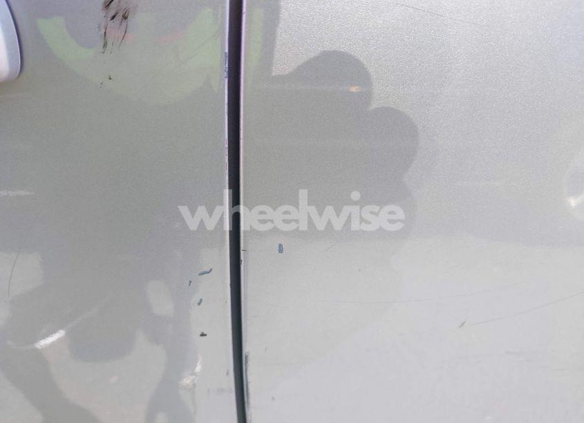 Photo 6 of 2015 Chevrolet Cruze 2LT AUTO (VIN 1G1PE5SB4F7171578)