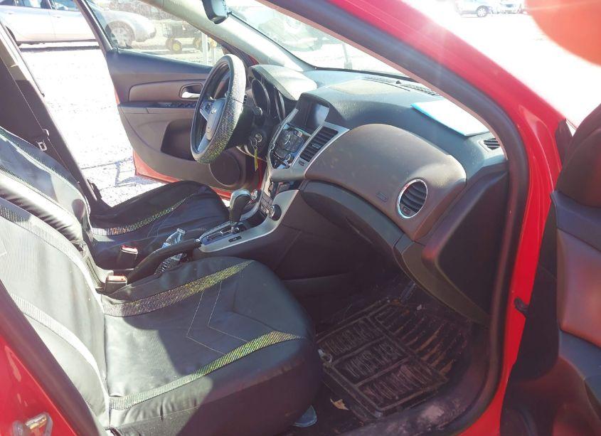 Photo 5 of 2015 Chevrolet Cruze 2LT AUTO (VIN 1G1PE5SB4F7173878)