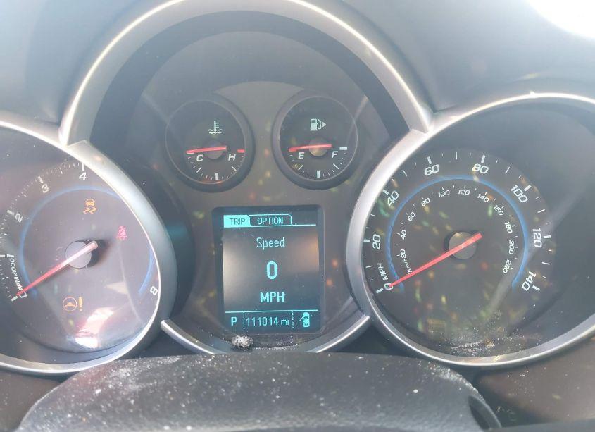 Photo 7 of 2015 Chevrolet Cruze 2LT AUTO (VIN 1G1PE5SB4F7173878)