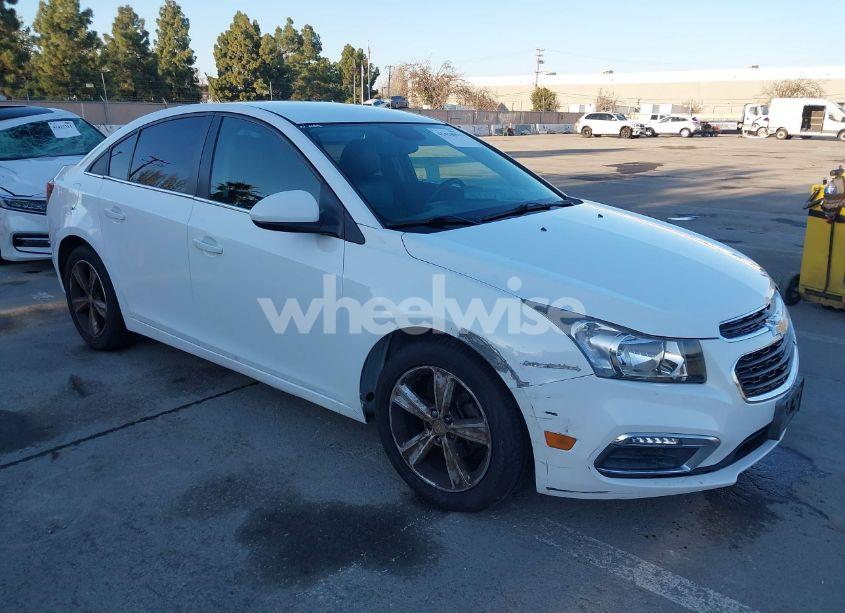 2015 Chevrolet Cruze 2LT AUTO (VIN 1G1PE5SB4F7181589) main photo