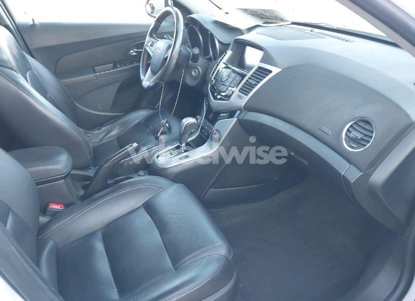 Photo 5 of 2015 Chevrolet Cruze 2LT AUTO (VIN 1G1PE5SB4F7181589)