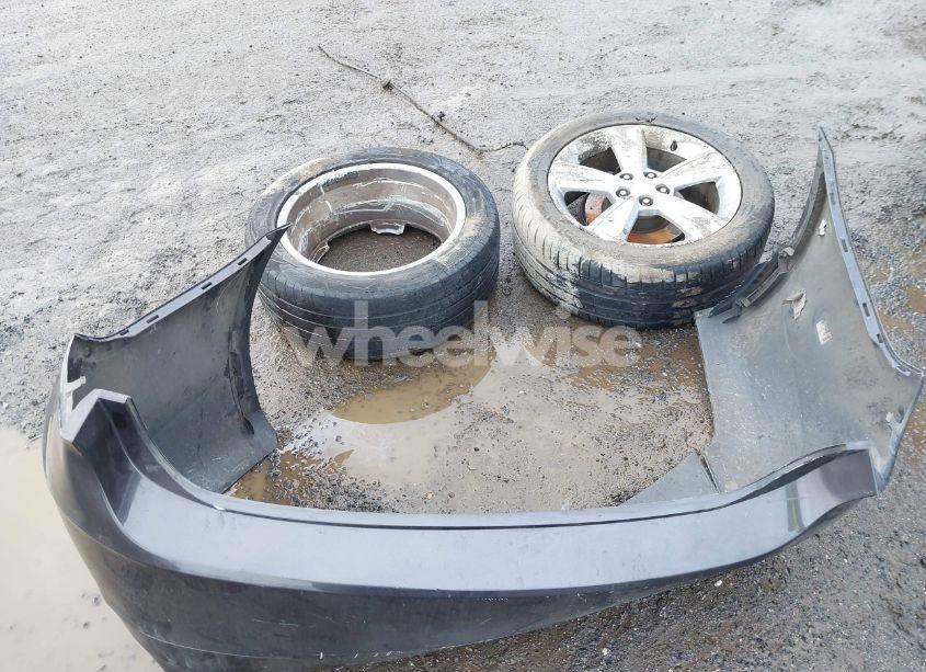 Photo 12 of 2015 Chevrolet Cruze 2LT AUTO (VIN 1G1PE5SB4F7189787)