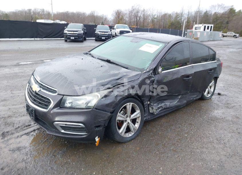 Photo 2 of 2015 Chevrolet Cruze 2LT AUTO (VIN 1G1PE5SB4F7189787)