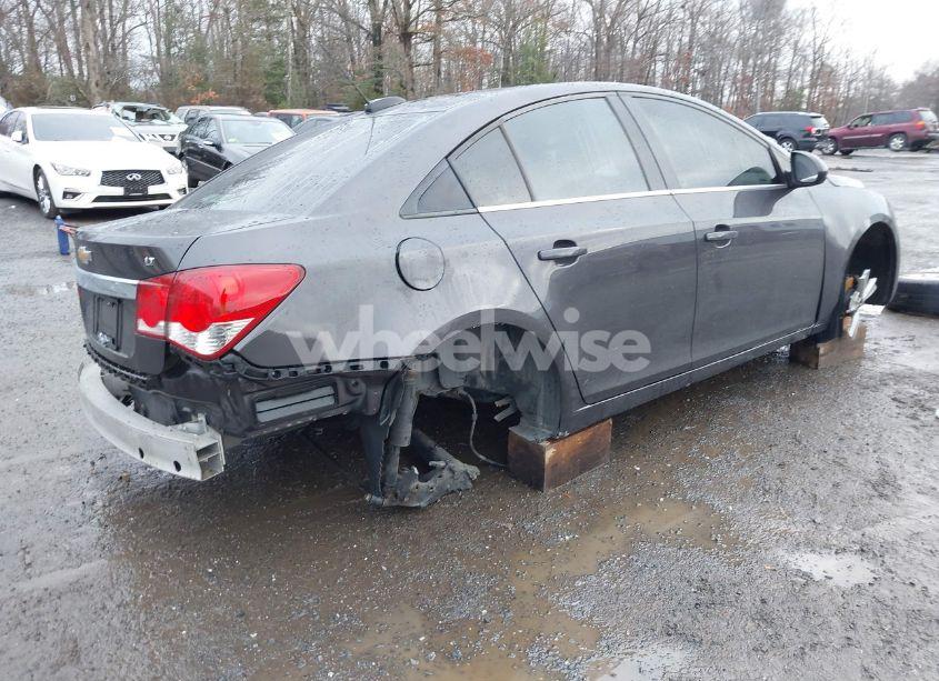 Photo 4 of 2015 Chevrolet Cruze 2LT AUTO (VIN 1G1PE5SB4F7189787)