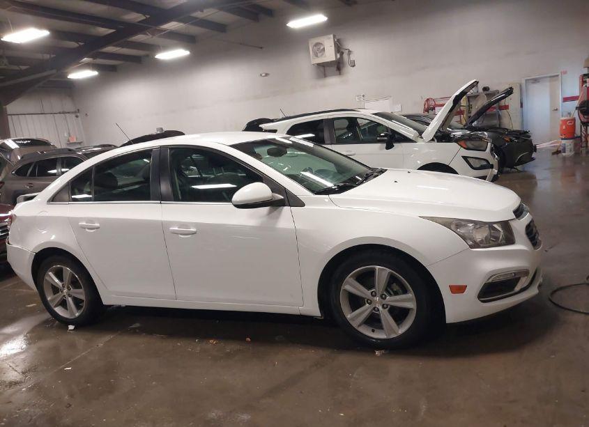 Photo 13 of 2015 Chevrolet Cruze 2LT AUTO (VIN 1G1PE5SB4F7241631)