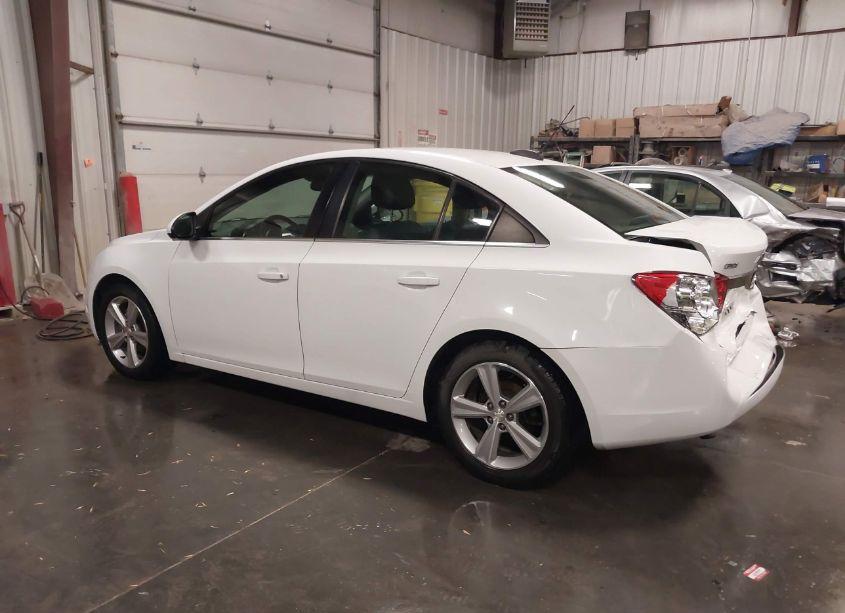Photo 3 of 2015 Chevrolet Cruze 2LT AUTO (VIN 1G1PE5SB4F7241631)