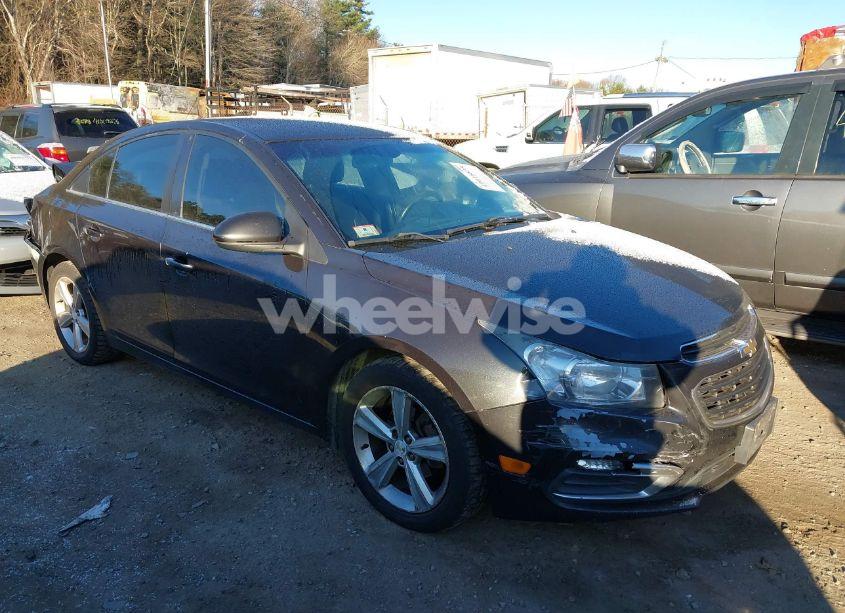 2015 Chevrolet Cruze 2LT AUTO (VIN 1G1PE5SB4F7276508) main photo