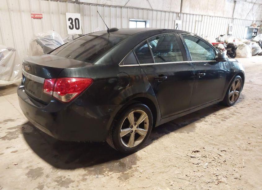 Photo 4 of 2015 Chevrolet Cruze 2LT AUTO (VIN 1G1PE5SB4F7282521)
