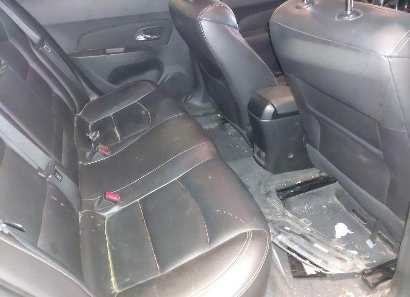 Photo 8 of 2015 Chevrolet Cruze 2LT AUTO (VIN 1G1PE5SB4F7282521)