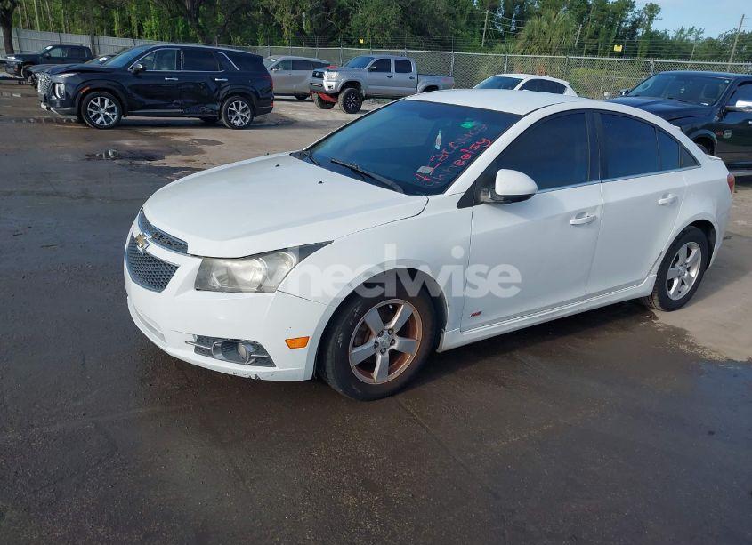 Photo 2 of 2016 Chevrolet Cruze LIMITED 1LT AUTO (VIN 1G1PE5SB4G7129672)