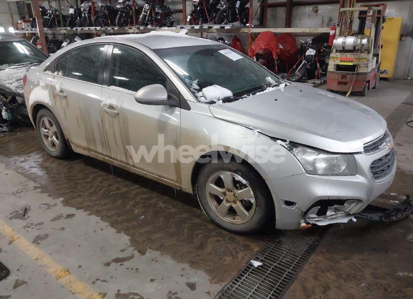2016 Chevrolet Cruze LIMITED 1LT AUTO (VIN 1G1PE5SB4G7132717) main photo