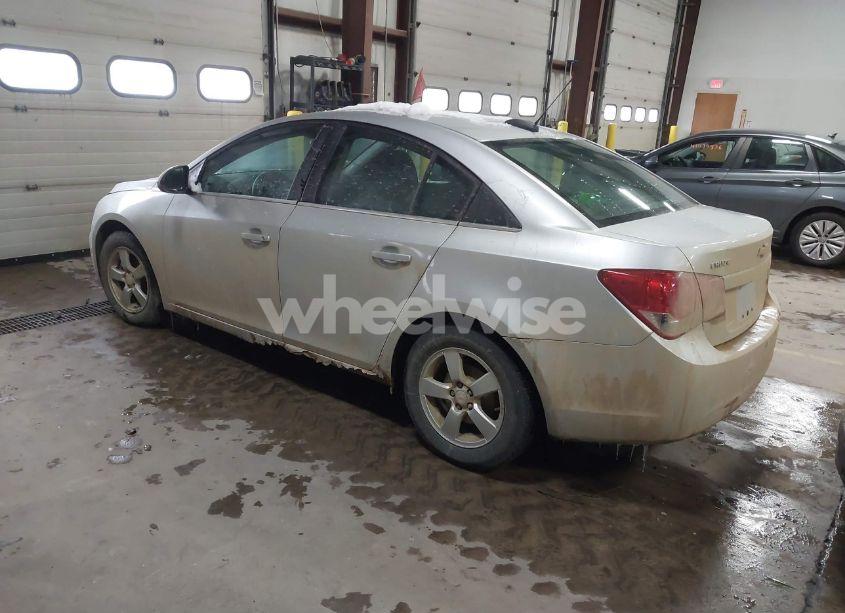 Photo 3 of 2016 Chevrolet Cruze LIMITED 1LT AUTO (VIN 1G1PE5SB4G7132717)