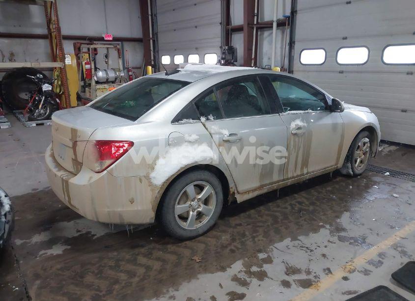 Photo 4 of 2016 Chevrolet Cruze LIMITED 1LT AUTO (VIN 1G1PE5SB4G7132717)