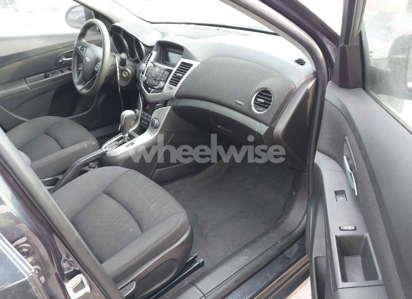 Photo 5 of 2016 Chevrolet Cruze LIMITED 1LT AUTO (VIN 1G1PE5SB4G7161005)