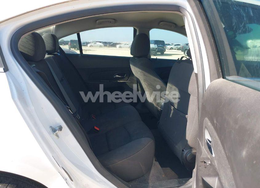 Photo 8 of 2016 Chevrolet Cruze LIMITED 1LT AUTO (VIN 1G1PE5SB4G7173686)