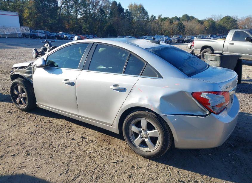 Photo 3 of 2016 Chevrolet Cruze LIMITED 1LT AUTO (VIN 1G1PE5SB4G7177978)