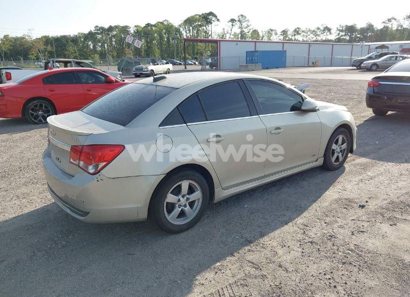 Photo 4 of 2016 Chevrolet Cruze LIMITED 1LT AUTO (VIN 1G1PE5SB4G7178564)