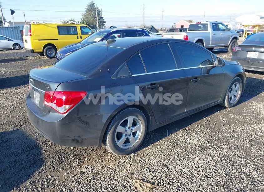 Photo 4 of 2016 Chevrolet Cruze LIMITED 1LT AUTO (VIN 1G1PE5SB4G7193601)