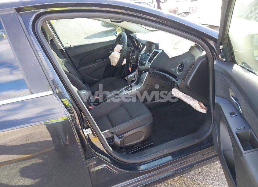 Photo 5 of 2016 Chevrolet Cruze LIMITED 1LT AUTO (VIN 1G1PE5SB4G7196319)