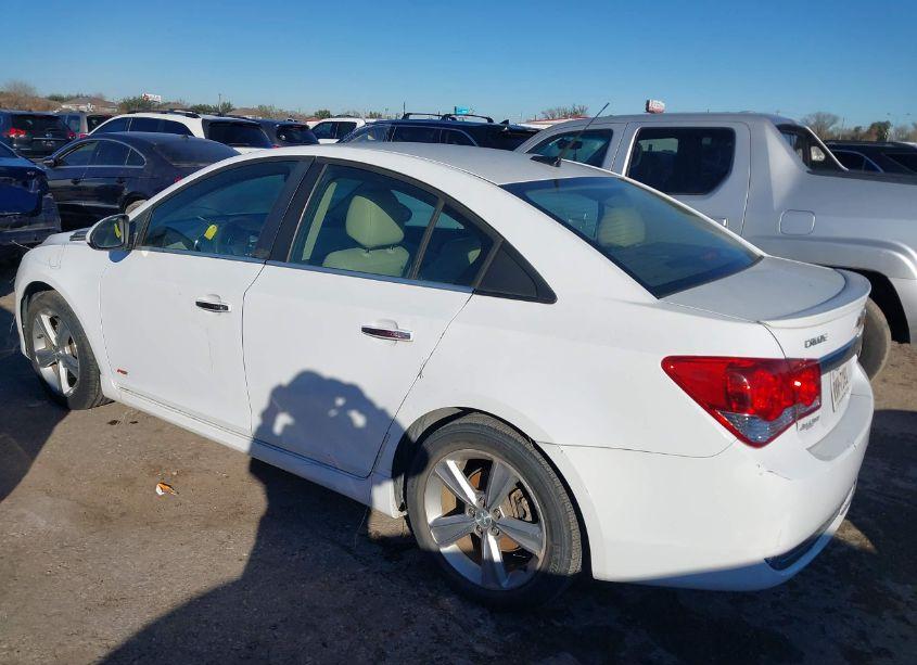 Photo 3 of 2013 Chevrolet Cruze 2LT AUTO (VIN 1G1PE5SB5D7113220)